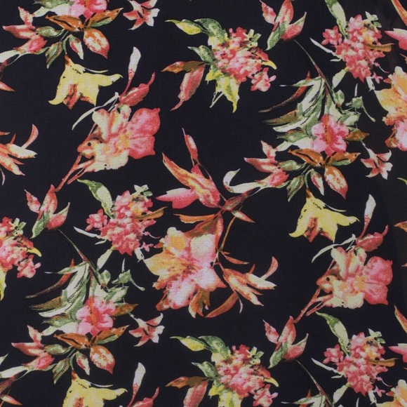 Lightweight Tropical Floral Print Cardigan Kimono - Picture 6 of 6